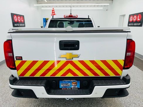 Used 2020 Chevrolet Colorado LT w/ Safety Package image 10