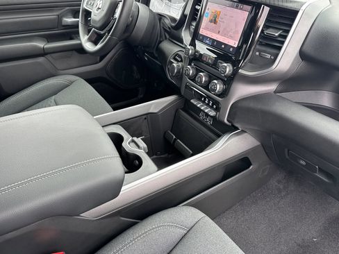 New 2026 RAM 1500 Express AWD/4WD image 14