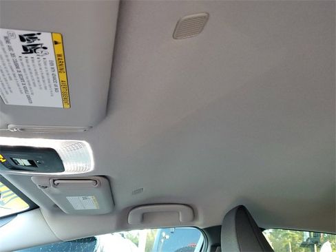 Used 2026 Toyota Prius LE image 28