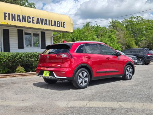 Used 2019 Kia Niro LX image 3