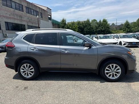 Used 2020 Nissan Rogue SV AWD/4WD image 13