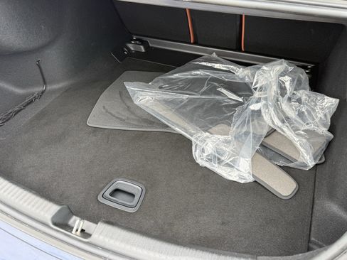 Used 2024 Mercedes-Benz C 300 Sedan image 31