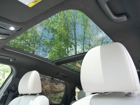 Certified 2025 Kia Sorento SX Prestige AWD/4WD image 19