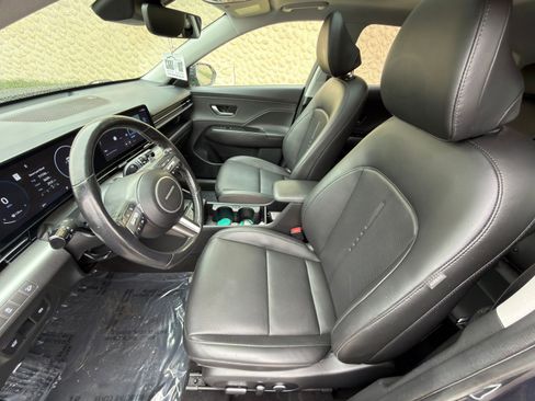 Used 2024 Hyundai Kona Limited AWD/4WD image 18