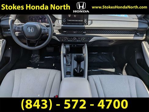 Certified 2025 Honda Accord SE image 16