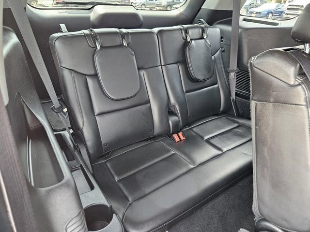 Used 2023 Ford Explorer XLT w/ Equipment Group 202A RWD image 20
