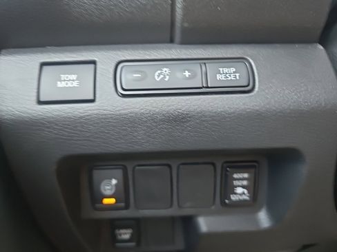 New 2026 Nissan Frontier SV image 13