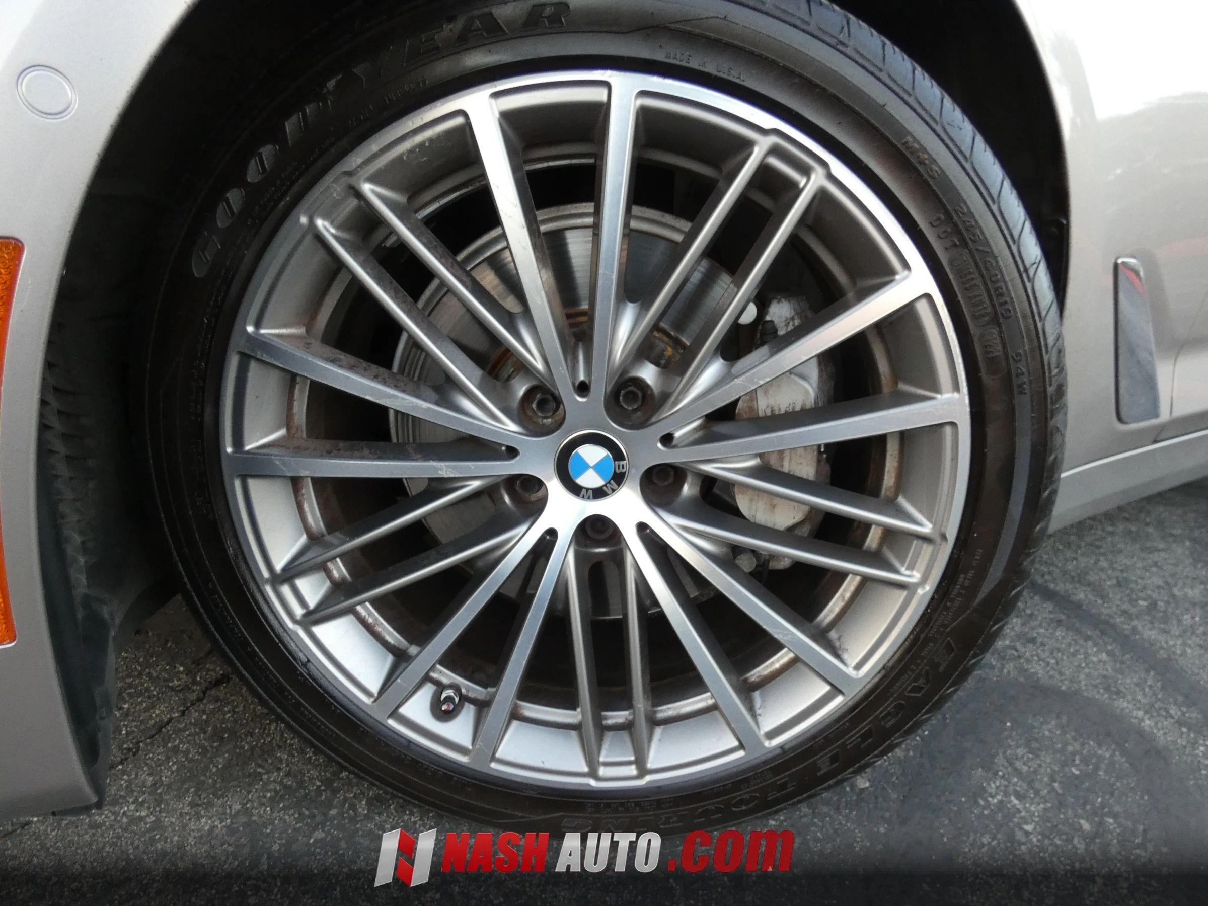 Used 2018 BMW 540i RWD image 15