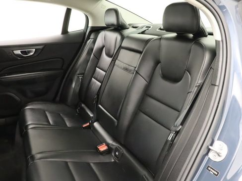 Used 2024 Volvo S60 B5 Core FWD image 29