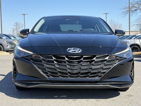 Used 2023 Hyundai Elantra SEL image 8