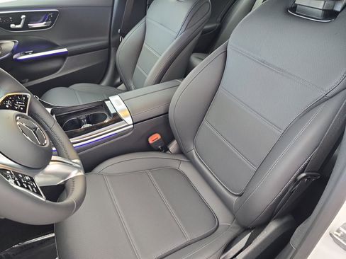 New 2026 Mercedes-Benz C 300 4MATIC Sedan image 15
