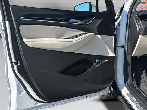 Used 2023 Buick Enclave Essence w/ Experience Buick Package image 28