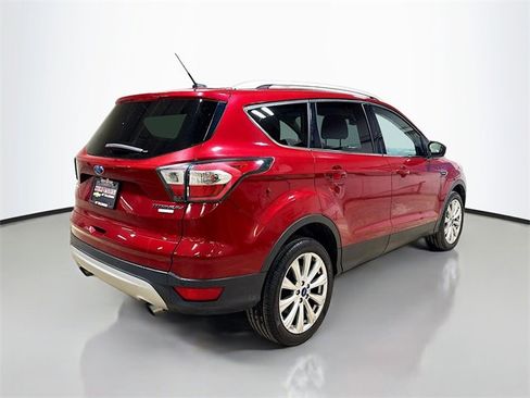 Used 2017 Ford Escape Titanium image 6