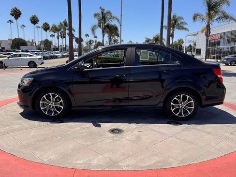 Used 2017 Chevrolet Sonic LT w/ RS Package FWD image 5