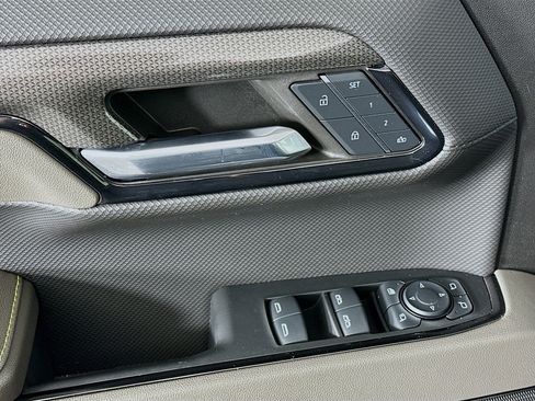 Used 2024 Chevrolet Silverado 1500 ZR2 w/ ZR2 Bison Edition image 15