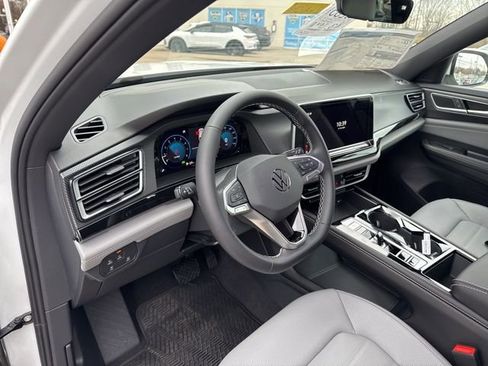 New 2026 Volkswagen Atlas Cross Sport SEL image 35