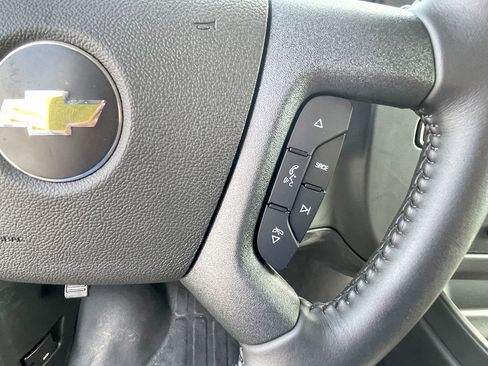 Used 2022 Chevrolet Express 3500 w/ Power Convenience Package image 29