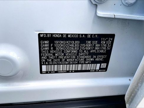 Certified 2025 Honda HR-V LX image 14