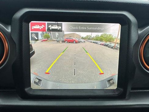 Certified 2021 Jeep Gladiator Mojave AWD/4WD image 8