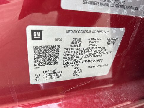 Used 2021 Chevrolet Silverado 2500 High Country w/ Z71 Off-Road Package image 34