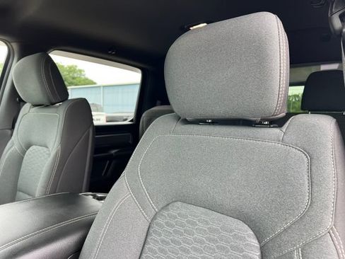 Used 2025 RAM 1500 Big Horn AWD/4WD image 18