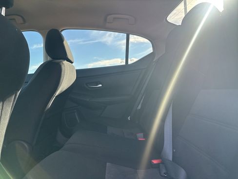 Certified 2021 Nissan Sentra SR image 25