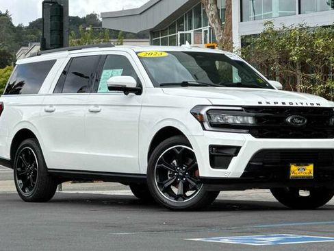 Certified 2023 Ford Expedition Max Limited AWD/4WD image 2