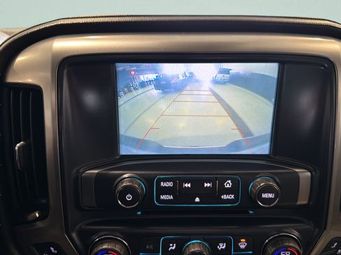 Used 2018 Chevrolet Silverado 1500 LTZ Z71 w/ LTZ Plus Package AWD/4WD image 22