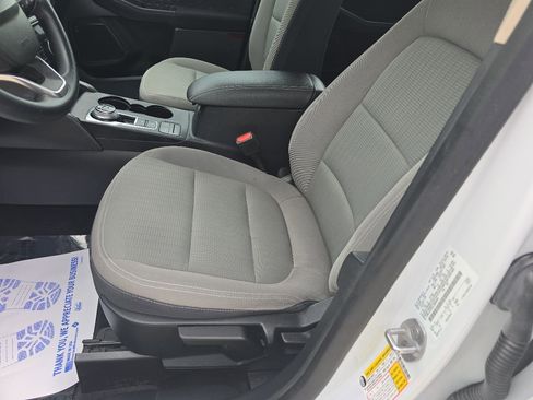 Used 2020 Ford Escape S AWD/4WD image 18