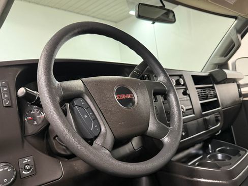 Used 2024 GMC Savana 2500 w/ Driver Convenience Package image 81