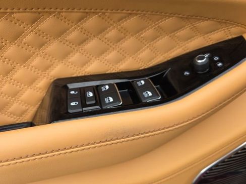 Used 2024 Jeep Grand Cherokee L Summit image 15