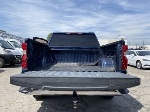 Used 2021 Chevrolet Silverado 1500 LT RWD image 22