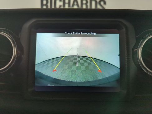 Used 2023 Jeep Wrangler Altitude image 15