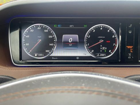 Used 2016 Mercedes-Benz S 550 4MATIC Sedan image 11