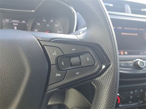 Used 2023 Chevrolet TrailBlazer LT image 19