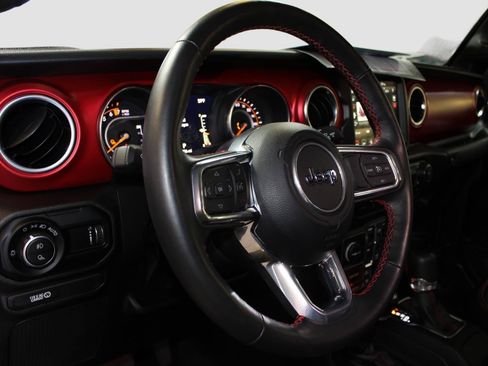 Used 2023 Jeep Gladiator Rubicon w/ Cold Weather Group AWD/4WD image 17