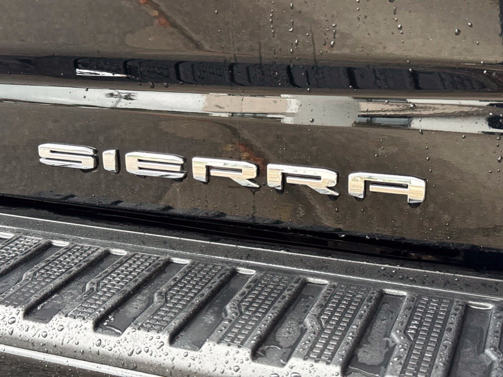 Used 2024 GMC Sierra 2500 Denali Ultimate w/ Max Trailering Package AWD/4WD image 17