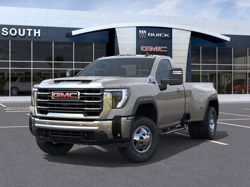 New 2026 GMC Sierra 3500 SLE image 6