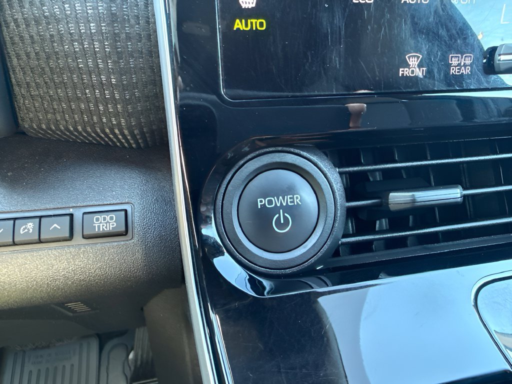 Used 2023 Subaru Solterra AWD image 20