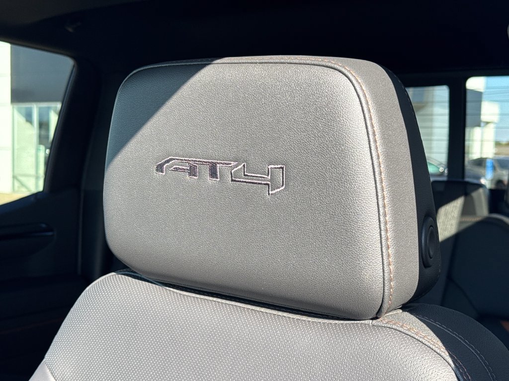 New 2026 GMC Sierra 1500 AT4 w/ AT4 Premium Package AWD/4WD image 20