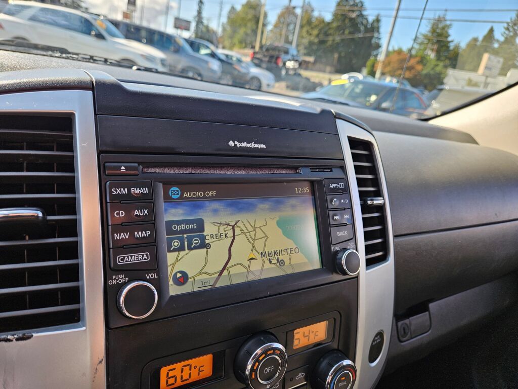 Used 2016 Nissan Frontier PRO-4X w/ Pro-4x Graphics Package AWD/4WD image 23
