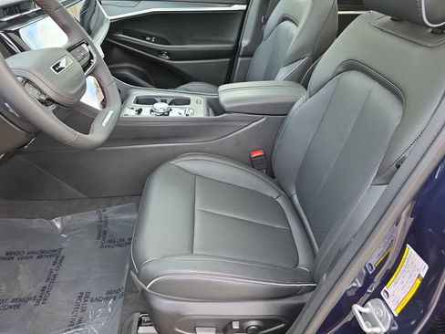 New 2025 Jeep Wagoneer S Limited image 15