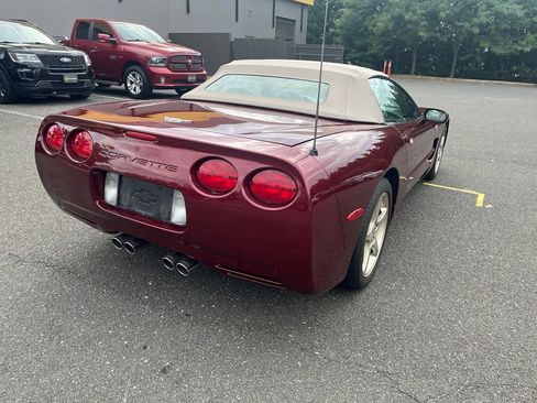 Used 2003 Chevrolet Corvette Convertible w/ Preferred Equipment Group1 RWD image 7
