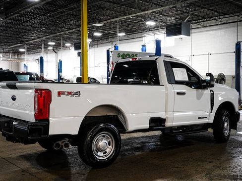 Used 2025 Ford F250 XL w/ FX4 Off-Road Package AWD/4WD image 6