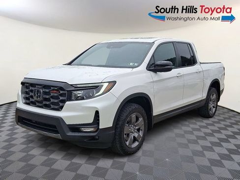 Used 2024 Honda Ridgeline TrailSport image 3