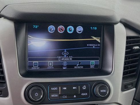 Used 2019 GMC Yukon SLT w/ HD Trailering Package AWD/4WD image 14