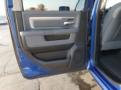 Used 2014 RAM 2500 SLT image 26