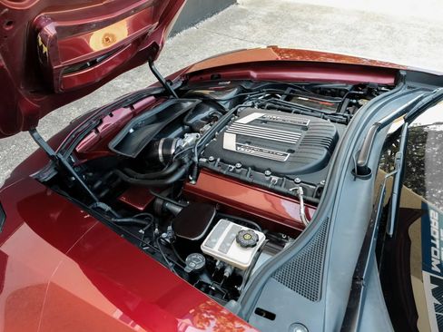 Used 2016 Chevrolet Corvette Z06 w/ 3LZ Preferred Equipment Group RWD image 46