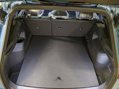 New 2026 Volkswagen Tiguan SE R-Line AWD/4WD image 26