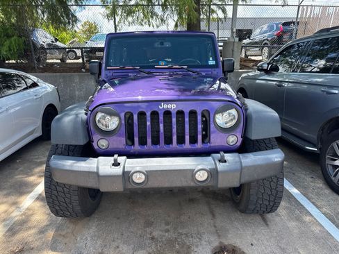 Used 2018 Jeep Wrangler Unlimited Sport S AWD/4WD image 2